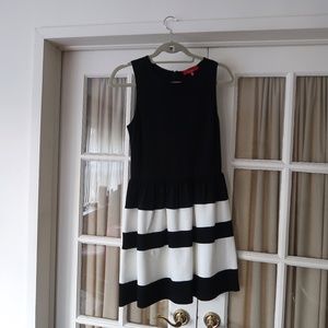 Red Saks Fifth Avenue Dress SZ Medium